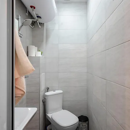 Apartment Cozy And 2bd Flat - At The Heart Of It By Flat Mаnager Sofia